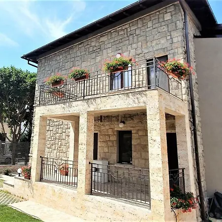 Πανσιόν Bunicuta 3*