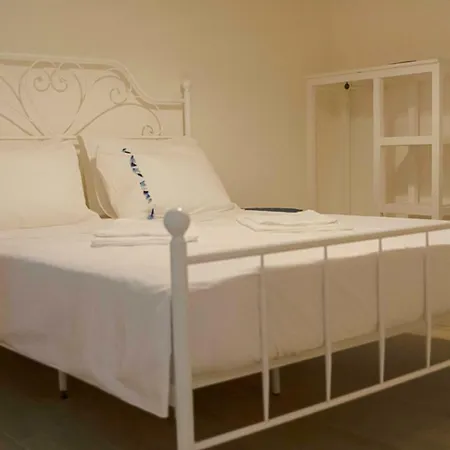 Bunicuta Πανσιόν 3*