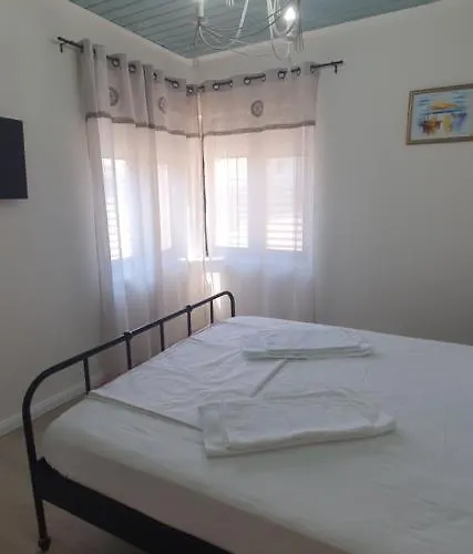 Bunicuta 3* Dél-Eforie